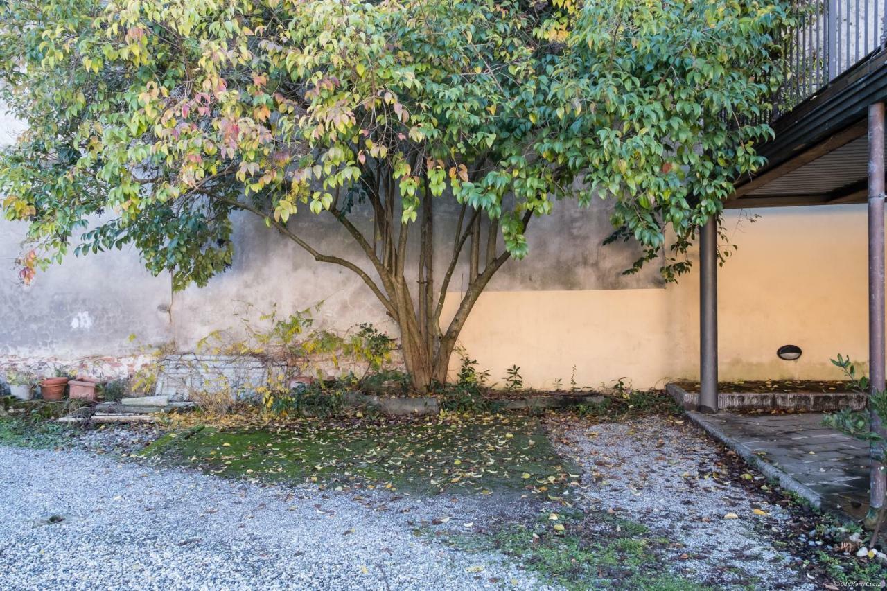 Varenne Open Terrace And Private Parking Лука Екстериор снимка